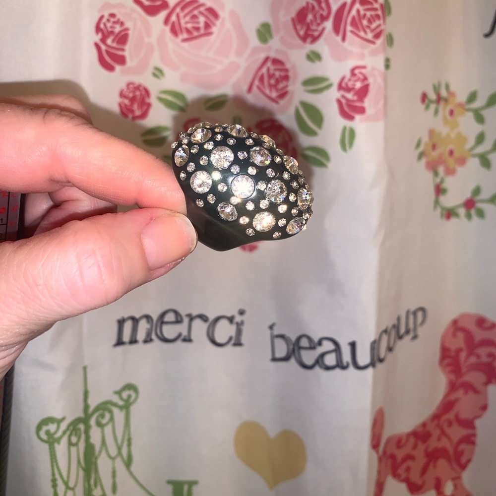 Black CocktailRing with Sparkling Rhinestones - Size 7
